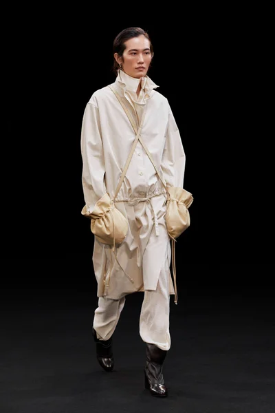 Look 34